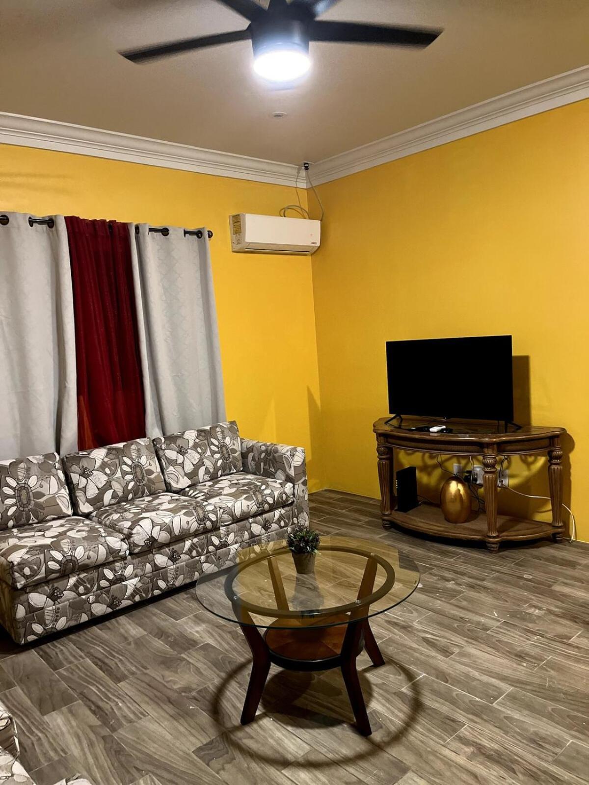 Gregory's Place Apartment Nassau